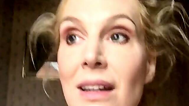 Amateur his tall blonde fetish masturbating on live webcam