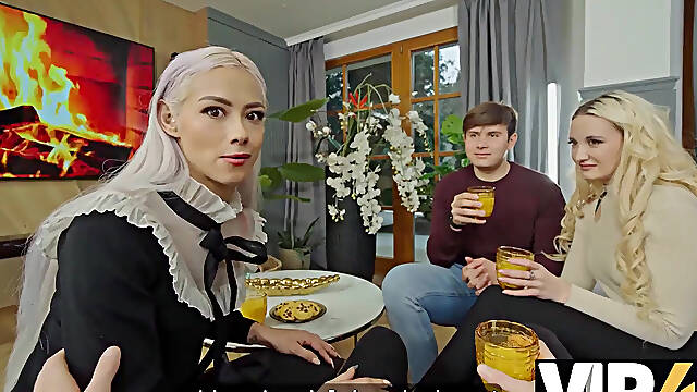 2 Femmes 1 Homme Vidéos