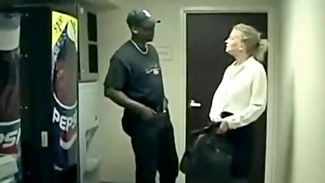 Ajx caty creampie interracial: Big Tits, Blowjob Milf Porn