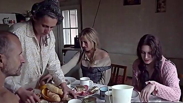 Perverted Familys Anal Fisting