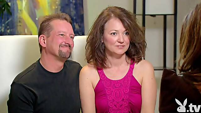 SWING, Season 2 Ep.7. Kris and Dave sure seem like a normal couple