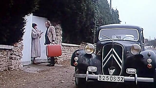 Adorable Lola (1981) - Marylin Jess