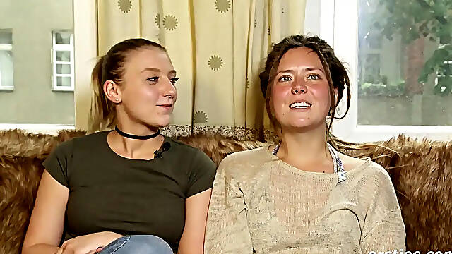Amateur girls Sofie and Tamara try lesbian sex for the first time