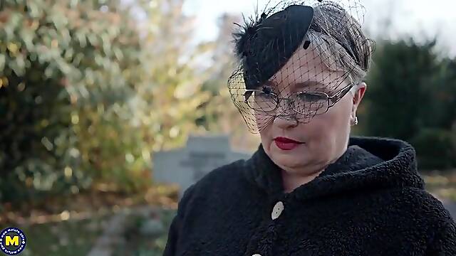Bedstemor Sex, Granny Dobbelt Penetration