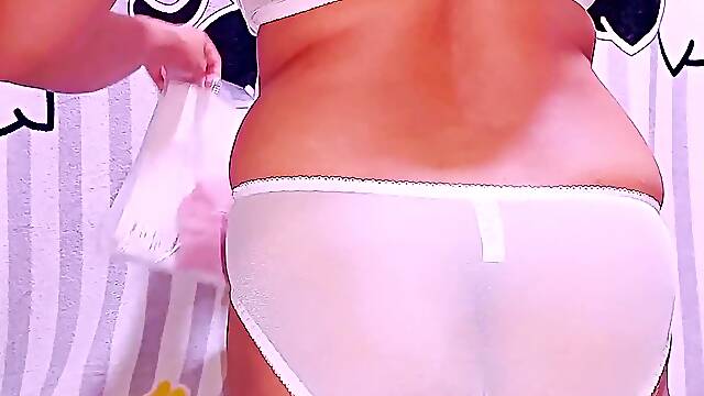 Darling! I Want to Keep Squirting, Lets Play Again Tomorrow Morning