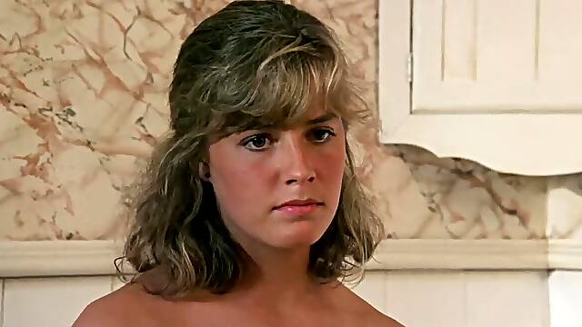 Elisabeth Shue Link