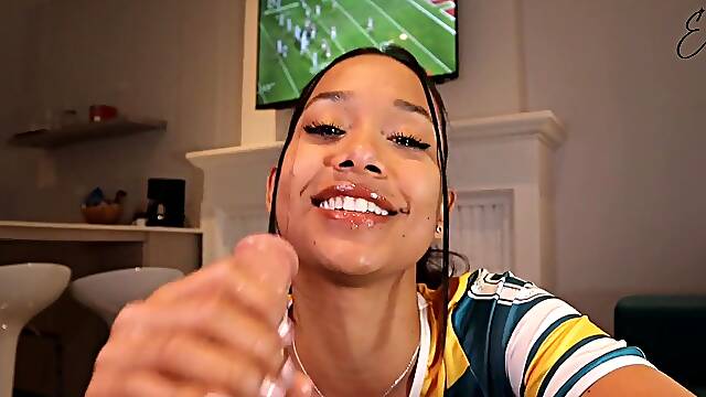 Watching the Super Bowl and SCREWING