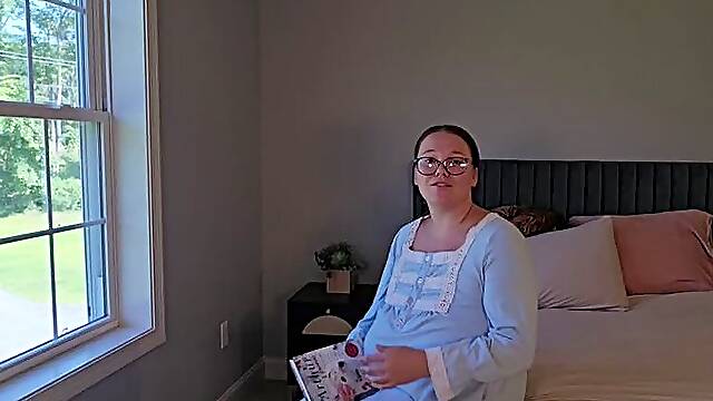 Divorced Stepmoms Makeover Turns On Stepson