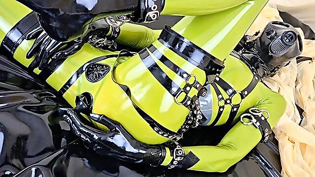 Anal and extreme latex fetish fun