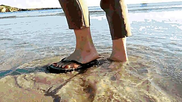 A walk to the sea in flip flops WMV
