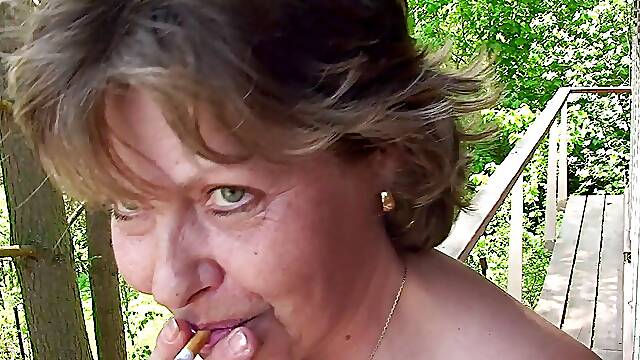 Milf Donnamarie teases her husband on camera